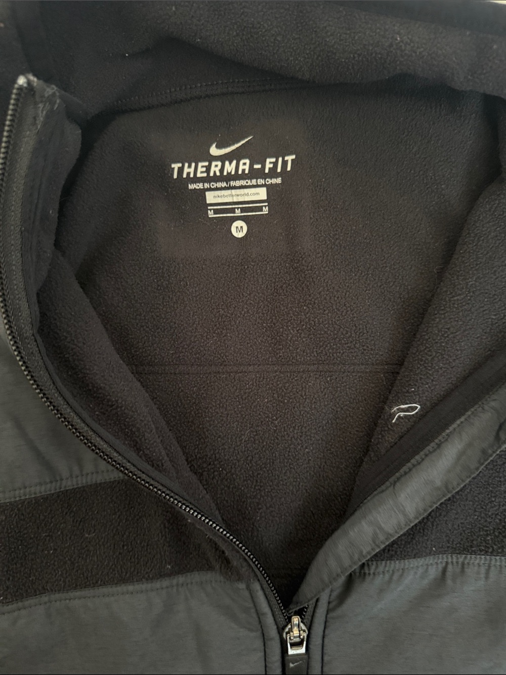 Nike Therma-FIT Black Full Zip Jacket Size Medium Lightweight Performance Jacket - Picture 2 of 7